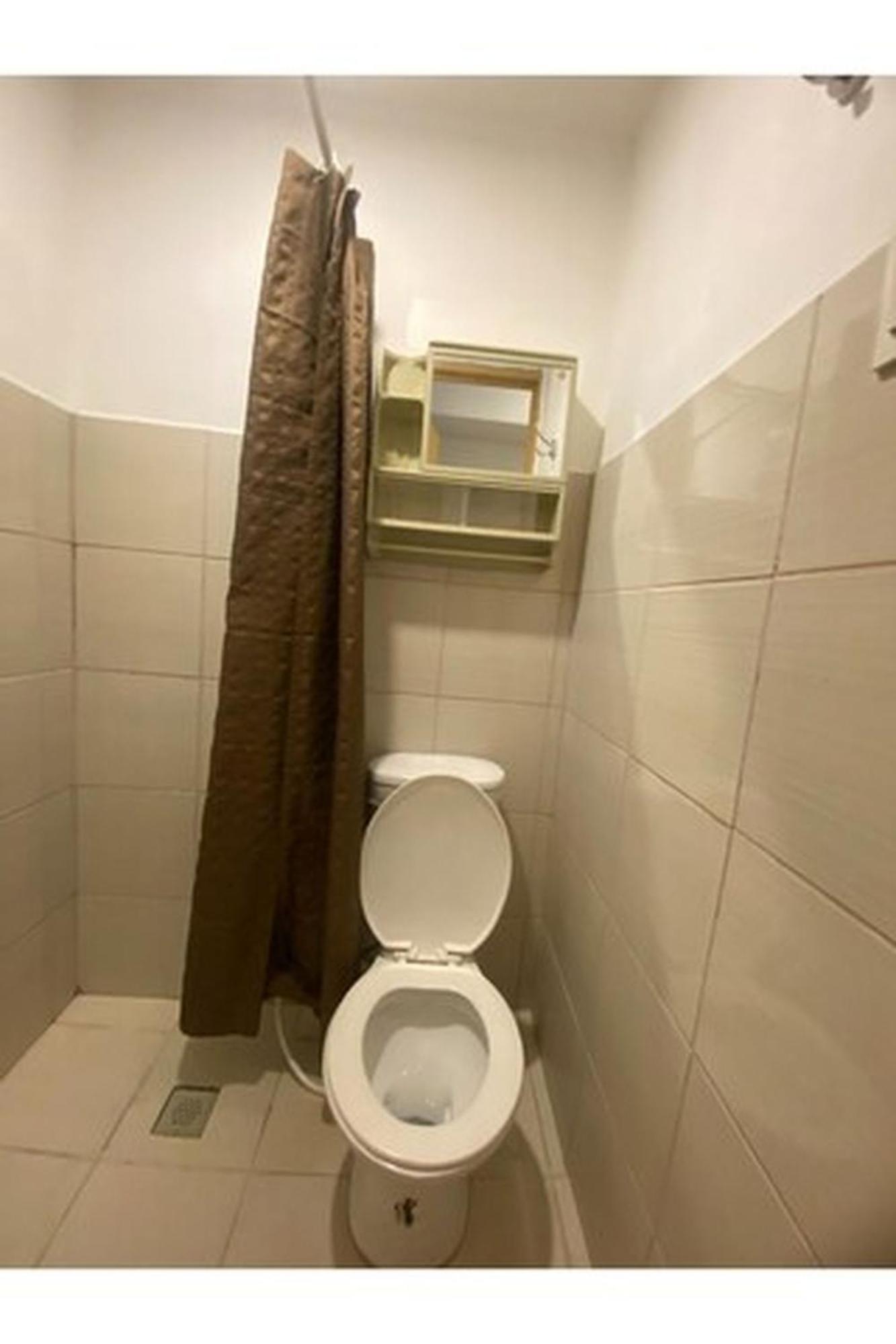 Oyo 888 City Stay Inns Fortview Bgc Pasig City Exteriör bild